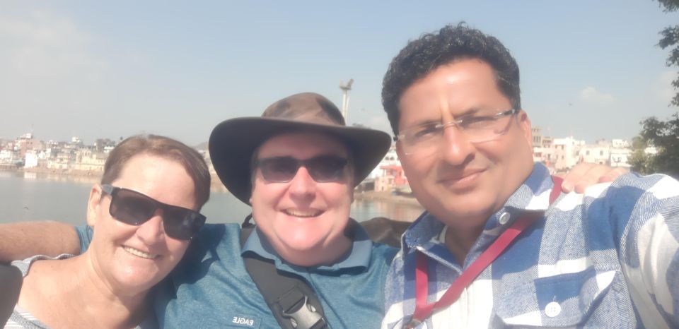 Tour Guide Pushkar - Shopping and Sightseeing