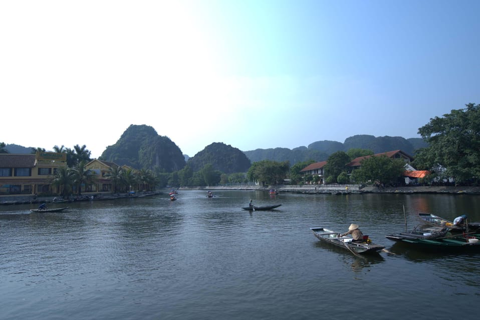 Tour Hoa Lu - Tam Coc - Mua Cave - Biking With Buffet Lunch - Afternoon Adventures