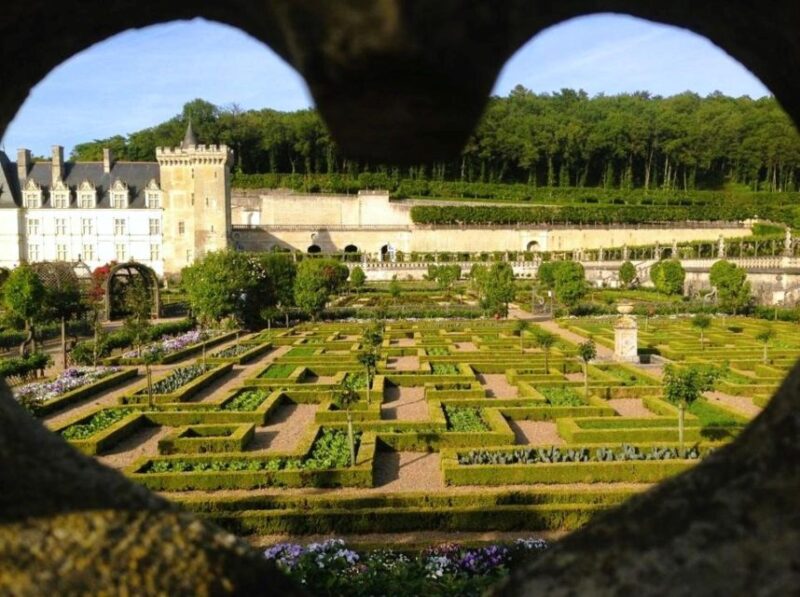 Tours: Chateaux Azay-le-Rideau and Villandry Morning Tour - Frequently Asked Questions