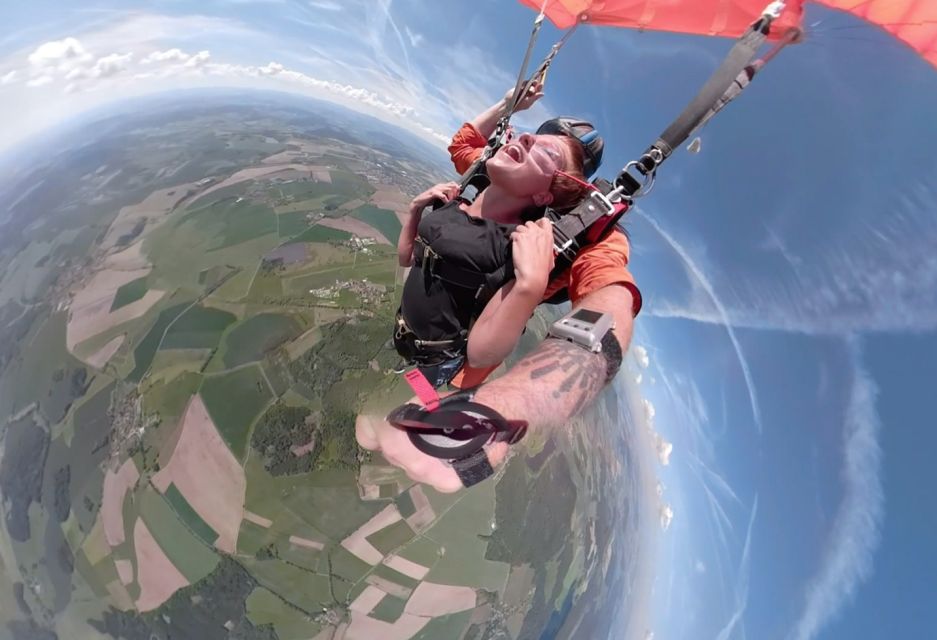 Trieben: Tandem Skydive Experience Over the Austrian Alps - Accessibility Features