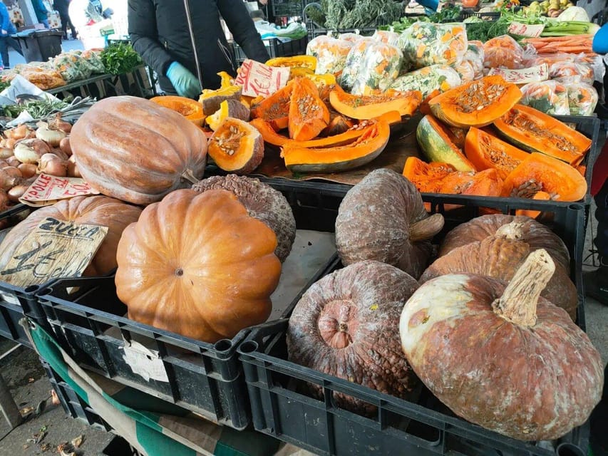 Turin Market Tour & Authentic Aperitivo at a Locals Home - Culinary Experience