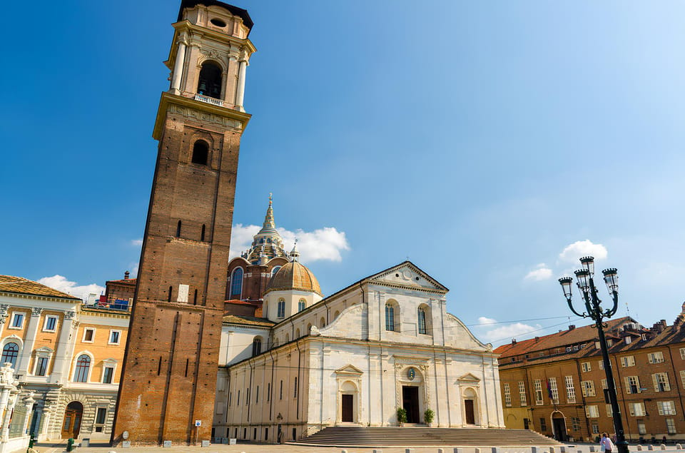 Turin: the Best of Baroque City Center Guided Tour - Discover Elegant Turin