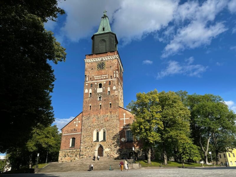 Turku: Private Guided Tour - Cultural Insights and Experiences