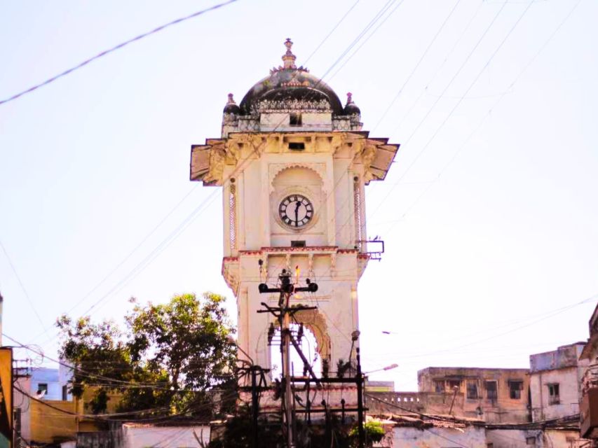 Udaipur Cultural Walking Tour With Local Snacks - Booking and Cancellation Policy