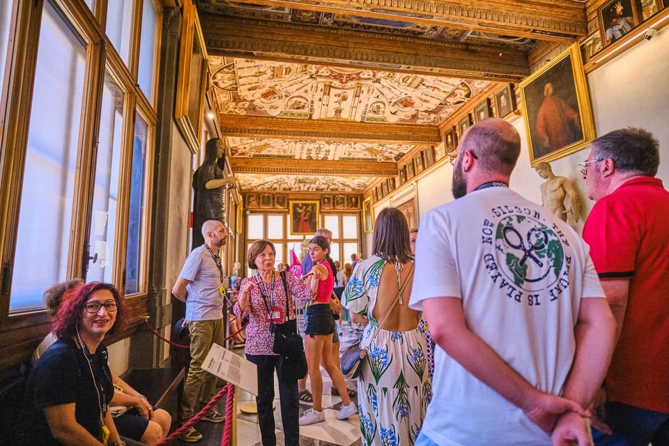 Uffizi Gallery Small Group Tour With Skip The Line Ticket - Important Information to Know