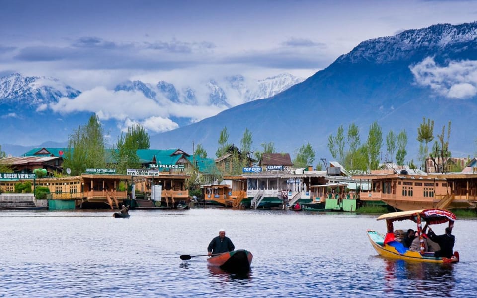 Unforgettable Kashmir Holiday With Gulmarg Excursion 4n/5d - Gulmarg and Pahalgam Visits