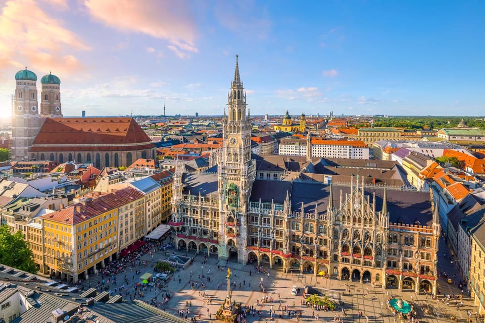 Unique Sites of Munich – Guided Walking Tour - Meeting Point