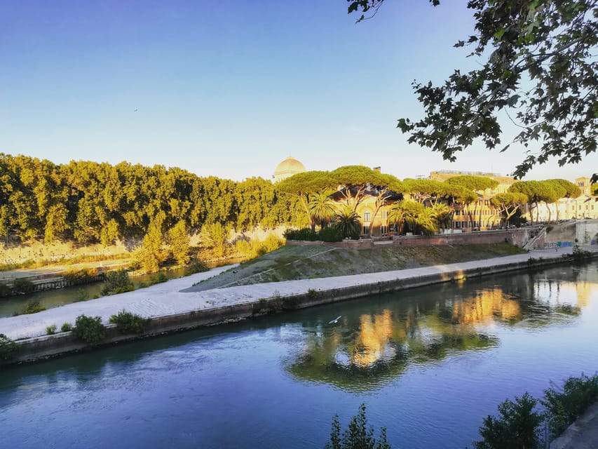 Unusual Rome: Tiber Island, Jewish Ghetto With Snack - Accessibility and Private Options