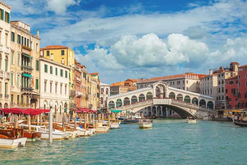 Venetian Aperitif: Wine Tasting and Cicchetti Tour - Important Information