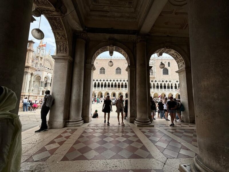 Venice Delights: Coffee & Food Experience Walking Tour - Reservation Information