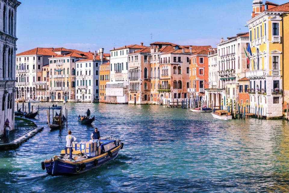 Venice: Independent Walking Tour With an Audio Guide - Tips for a Great Experience