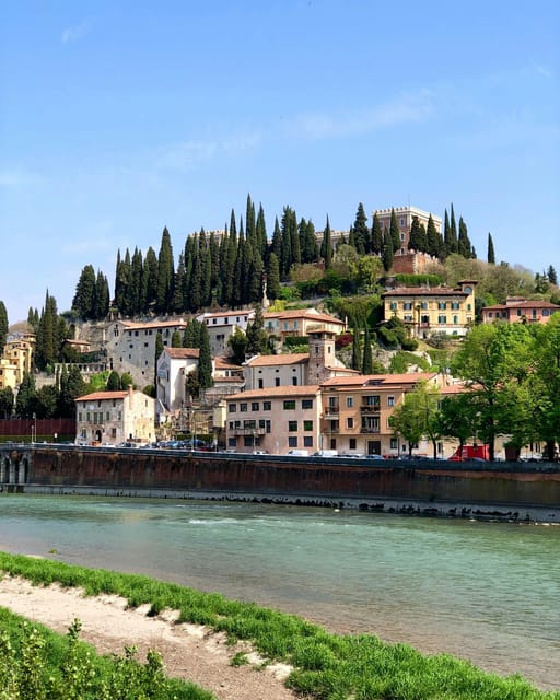 Verona: Interactive Map for a Self-Guided Tour. - Accessing Exclusive Discounts