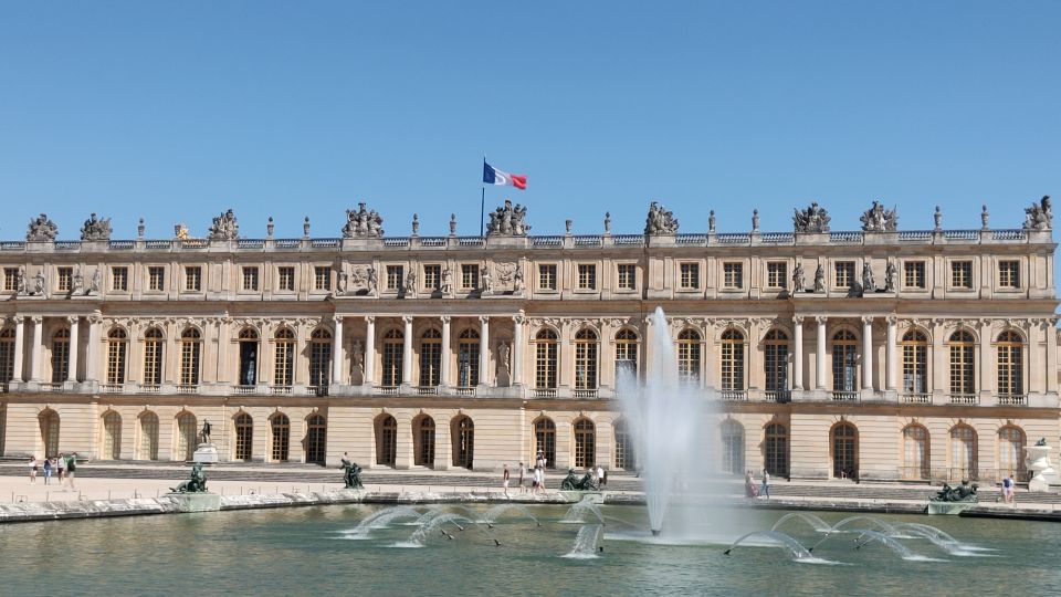 Versailles: Garden Private Guided Tour & Palace Entry Ticket - Important Information