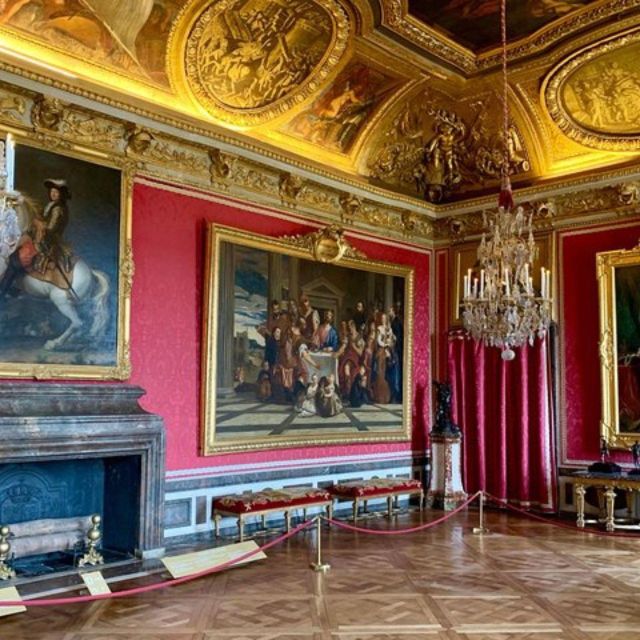 Versailles Palace Skip The Line Access Half Day Private Tour - Language Options