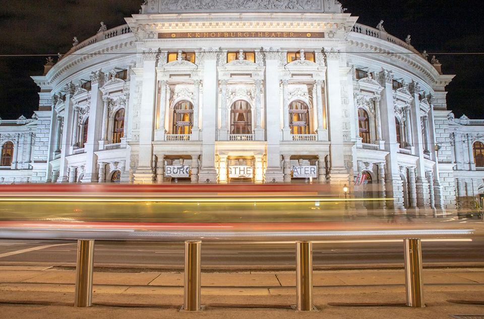 VIENNA at Night! Phototour of the Most Beautiful Buildings - Whats Included in the Tour