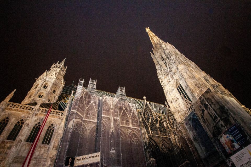 Vienna: Ghosts and Legends Guided Nighttime Walking Tour - Customer Reviews and Ratings