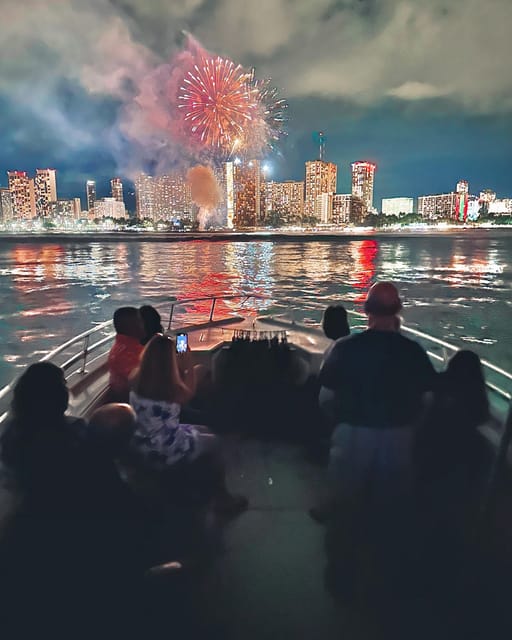 Waikiki: Firework Boat Cruise - Accessibility and Accommodations