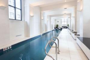Waldorf Astoria Chicago - Dining Options