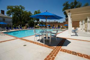 Williamsburg Lodge, Autograph Collection - Location Highlights