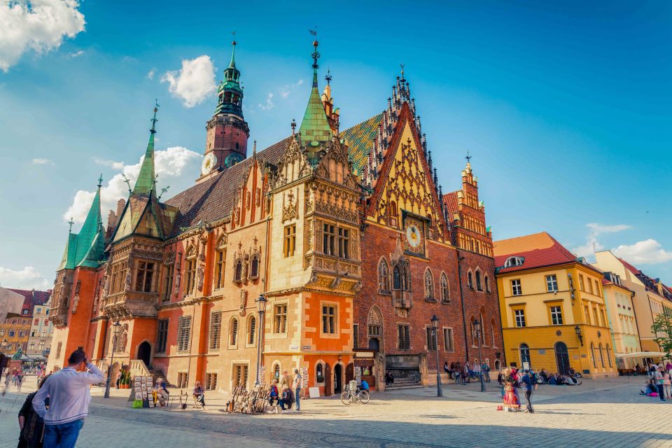 Wroclaw: 2-Hour Private Guided Tour by Electric Car - Unique Tour Highlights