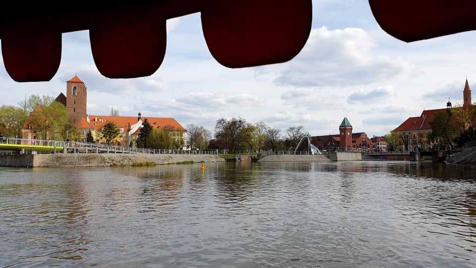 Wrocław: Gondola Cruise With a Guide - Accessibility Considerations