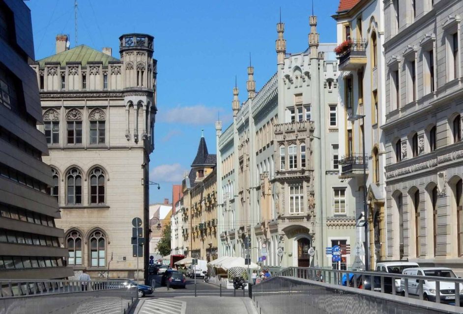 Wrocław: Jewish Heritage and History Private Tour (2 H) - Meeting Point Details