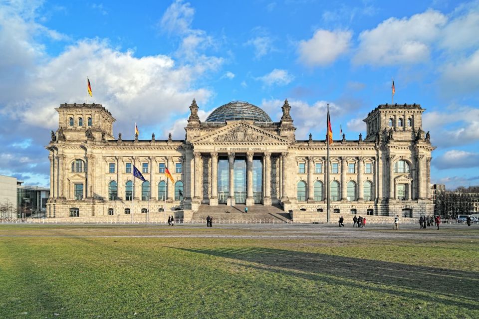 WWII History in Berlin Private Tour & German-Russian Museum - Meeting Point