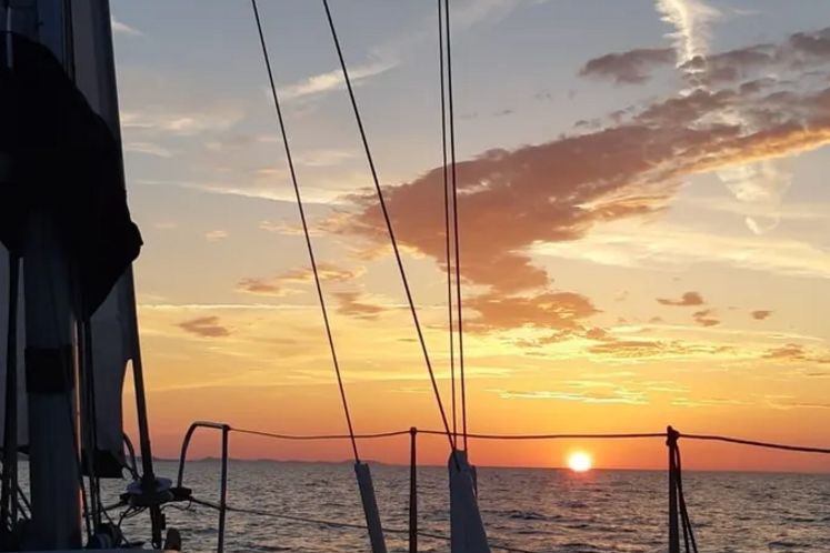 Zadar: Private Sunset Sailboat Tour With Drinks - Croatian Scenery From the Water