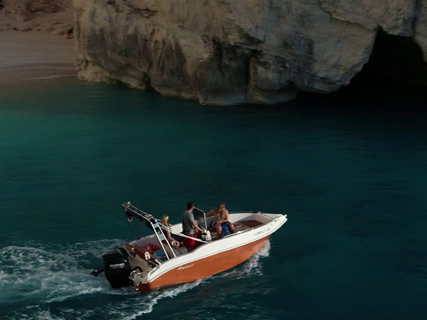 Zakinthos: Private Boat Rental to Shipwreck and Blue Caves - Important Meeting Information