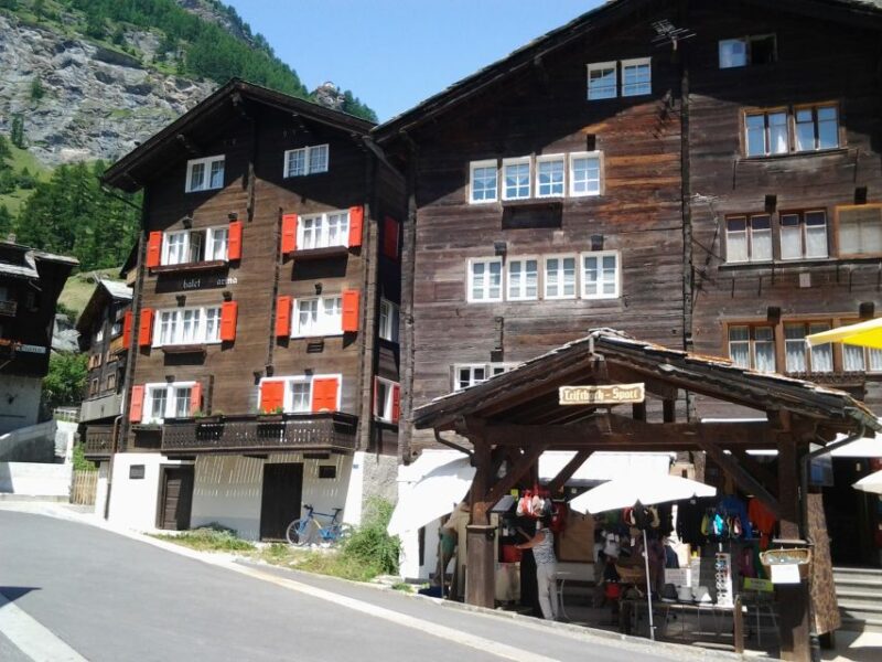 Zermatt: Village Walk and Mt. Gornergrat Private Tour - Tour Experience