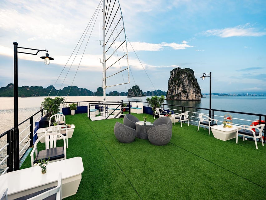 1 Day Ha Long Bay On 5- Star Sonata Cruise With Live Music - Live Music Experience