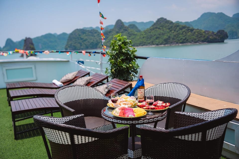 1-Day Ha Long Tour With Buffet Lunch, Kayaking and Swimming - Booking and Cancellation