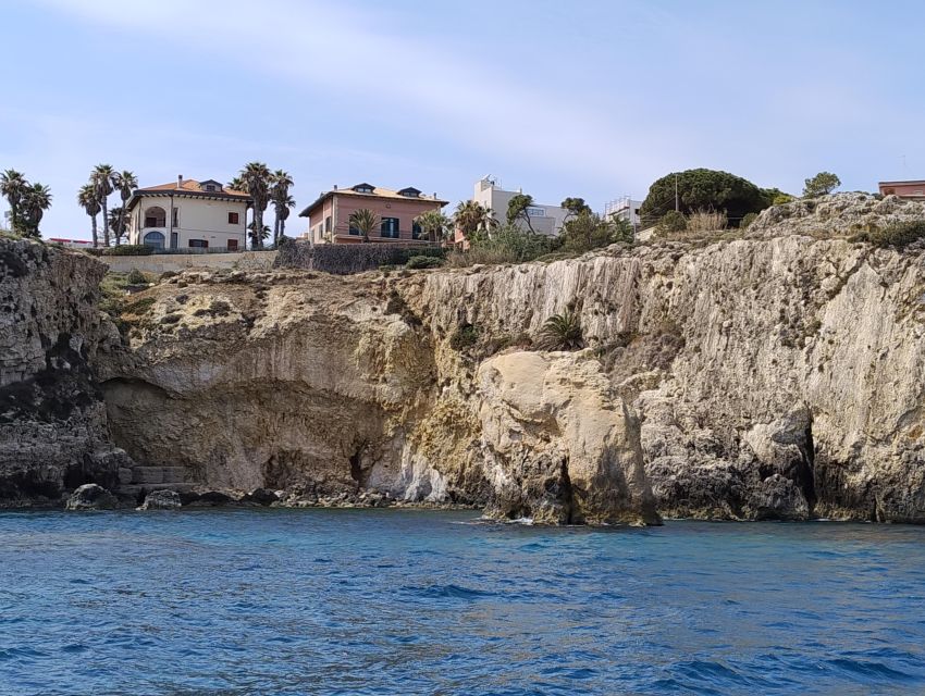 1-Hour Boat Tour of Ortigia, Sea Caves With Swimming Stop - What to Bring