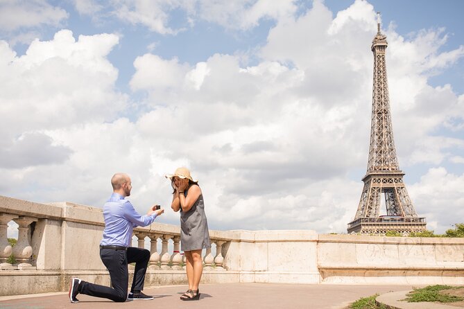 1-hour Photoshoot at the Eiffel Tower Trocadero Paris - Accessibility