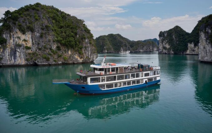 2 Days/1 Night Tour With Halong La Pandora Boutique Cr - Meeting Point Details