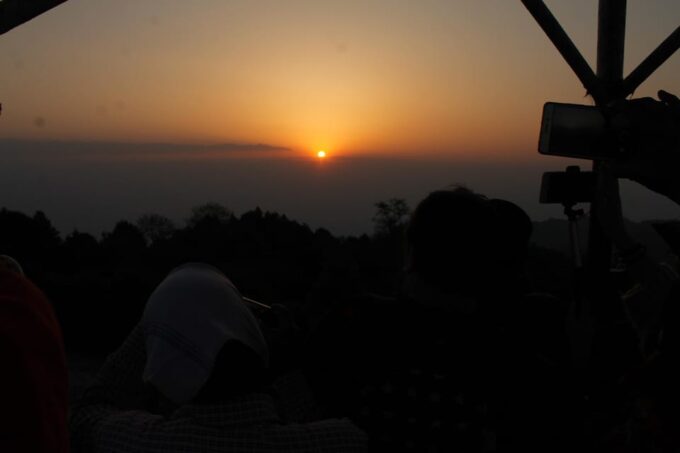 2 Days Guided Pokhara Tour From Kathmandu by Private Vehicle - Booking and Payment Options