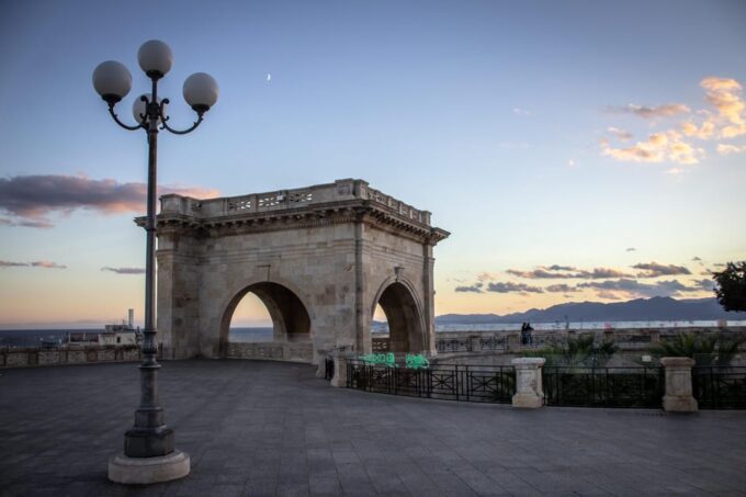2 Hours Cagliari Walking Tour - Starting Location