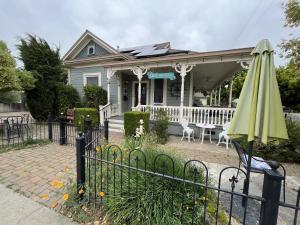 Abbey House Inn - Frequently Asked Questions