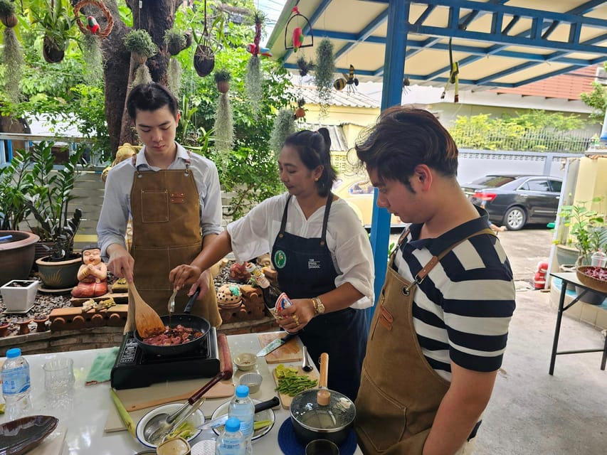 Afternoon Cooking Class With German and English Speaking - Meeting Point and Accessibility