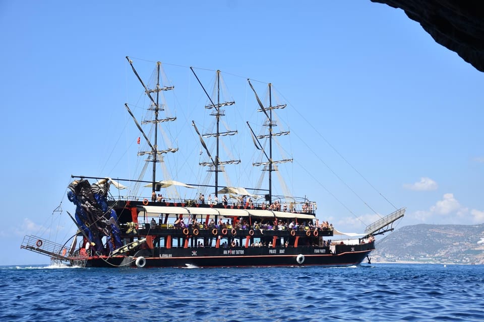 Alanya: Pirate Boat Trip With Optional Pick up and Lunch - Whats Included