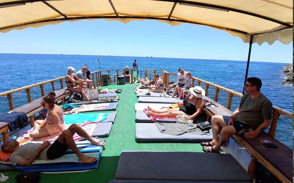 Alanya Relaxing Family Boat Tour Without Foam And Loud Music - Tips for a Comfortable Experience