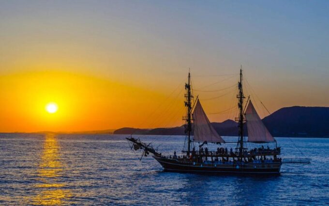 Alanya: Sunset Boat Includes Soft Drinks And Dinner - Tips for a Memorable Experience