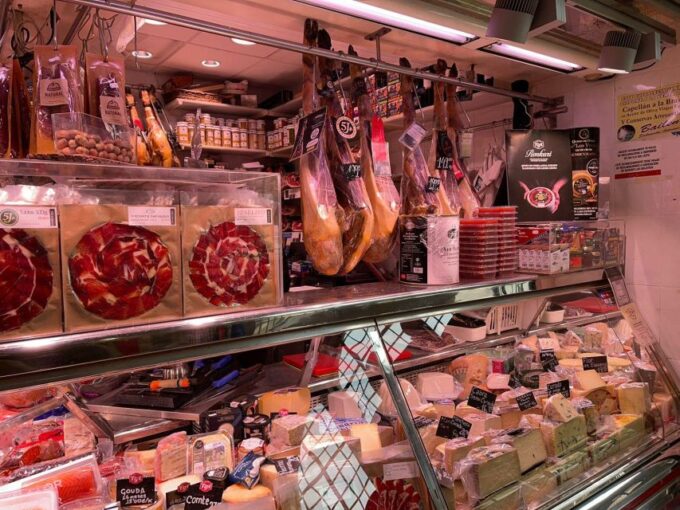 Alicante: Food Walking Tour With Wine Tasting and Tapas - Customer Reviews