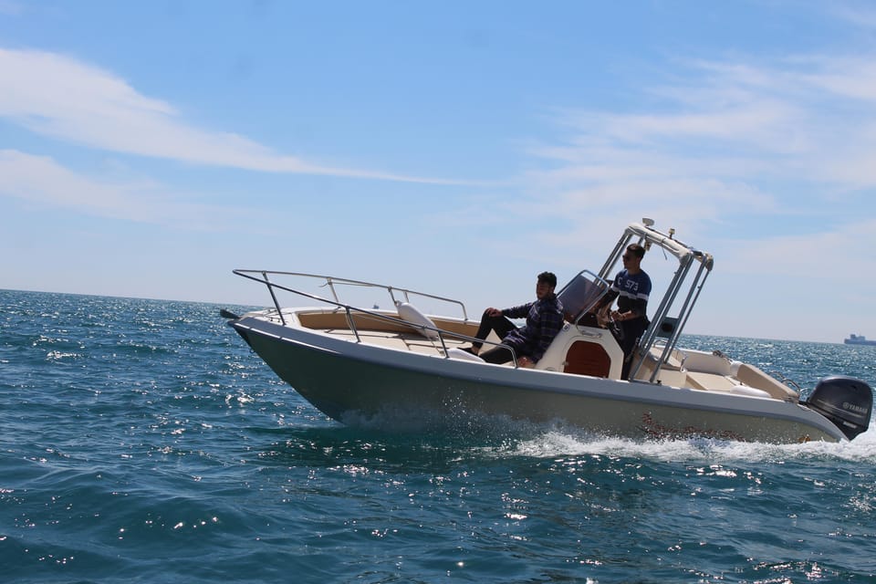 Amalfi Coast: Rent Boat in Salerno Without License - Safety and Equipment