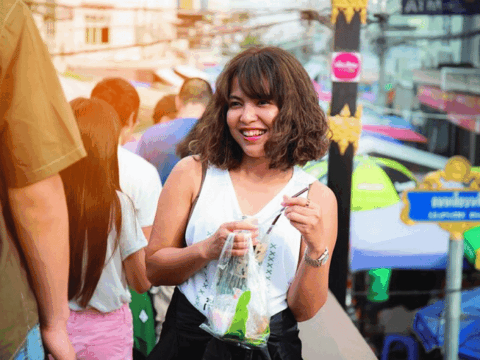 Amphawa & Railway Markets & Firefly Boat Ride: From BKK - Frequently Asked Questions