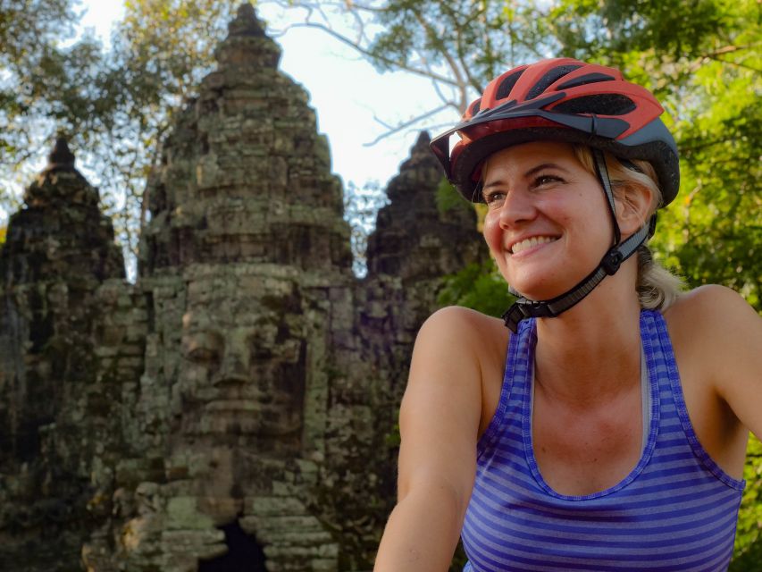 Angkor Sunrise Guided Bike Tour With Breakfast and Lunch - What to Expect