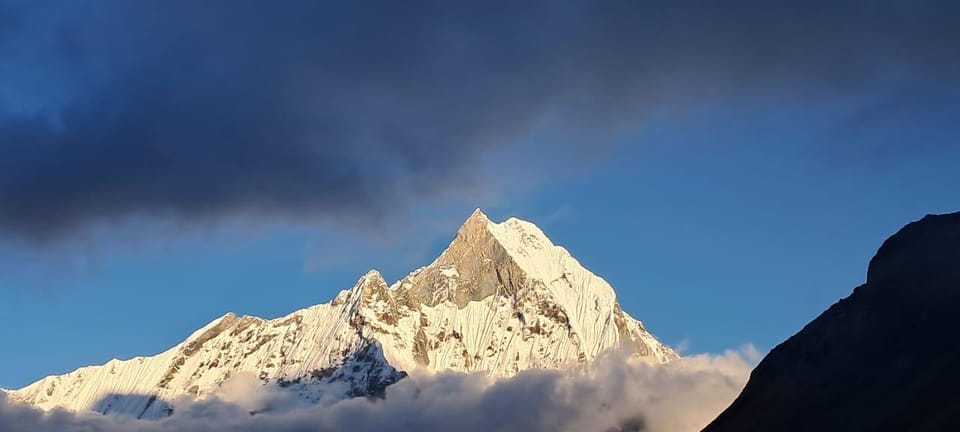 Annapurna Base Camp : 7-Day Moderate Round Trek. - Essential Packing List