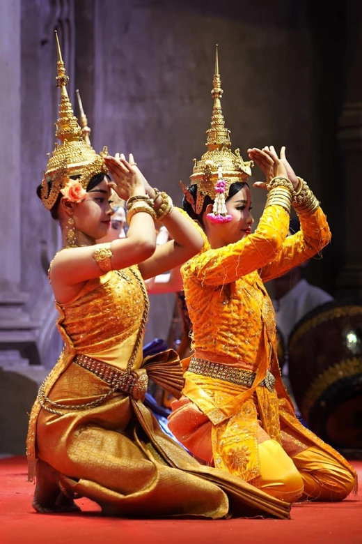 Apsara Traditional Dances & Local Buffet With Tuk-Tuk Ride - Booking Your Experience