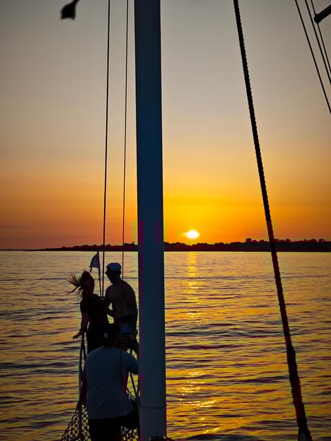 Argostoli: Sunset Cruise With Food & Drinks - Return