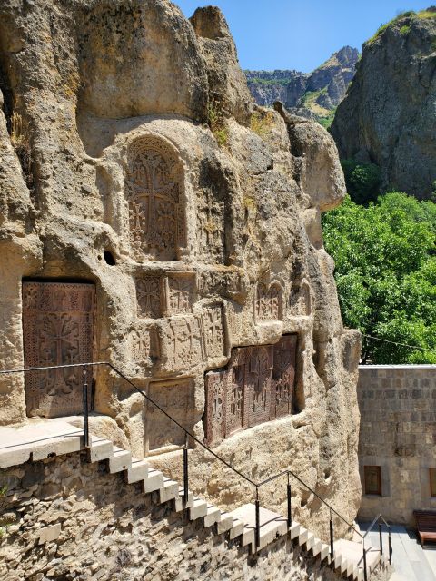 Armenia's Hidden Gems: A Drone Filmmaking Tour of Garni - Return Journey Insights